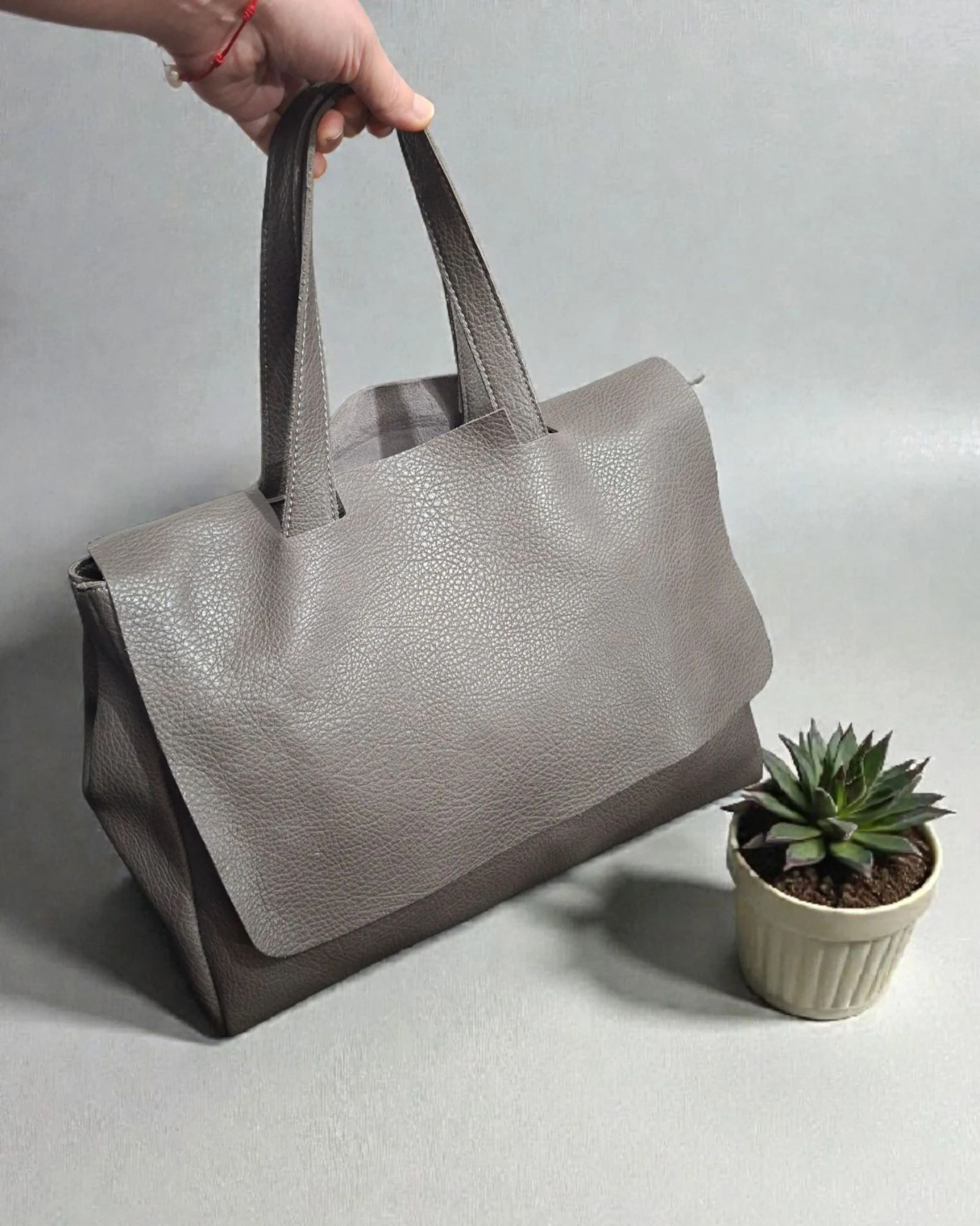 Dark Grey Tote • Oversized & Spacious • Removable Crossbody Strap • Work/University Bag • Minimal Chic Style